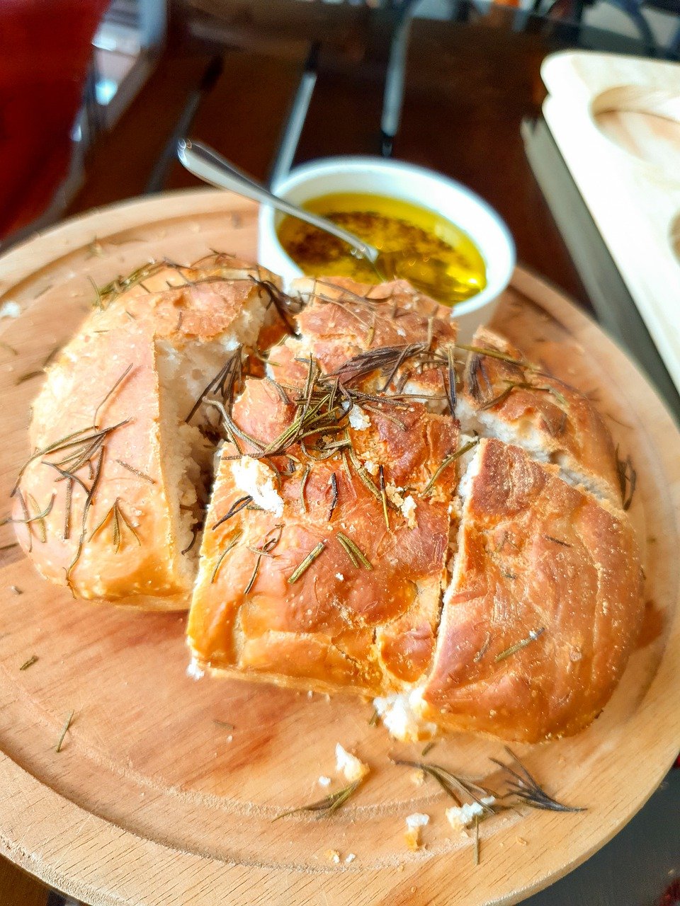 無麩質迷迭香番茄橄欖麵包